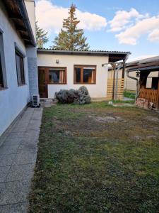The building in which the holiday home is located
