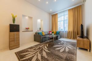 Фотография из галереи 2к квартира між Майданом та Софією Київською в Киеве