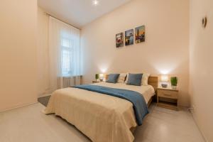 Фотография из галереи 2к квартира між Майданом та Софією Київською в Киеве