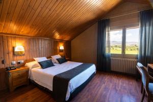 Postel nebo postele na pokoji v ubytování Hotel del Prado + 37 fotografií