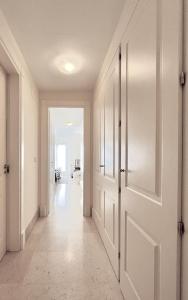 Zdjęcie z galerii obiektu ATICO EN SOTOGRANDE w mieście Sotogrande