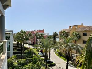Ogród w obiekcie ATICO EN SOTOGRANDE