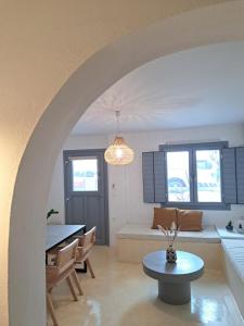 Imagen de la galería de Charming Cozy Suites, en Naxos Chora