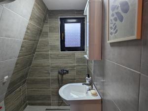 Bagno di AA Pine vikendica za izdavanje u srcu Zapadne Srbije