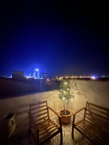 Fotografia z galérie ubytovania Duplex meublé avec terrasse dans résidence avec piscine v destinácii Cap d'Agde