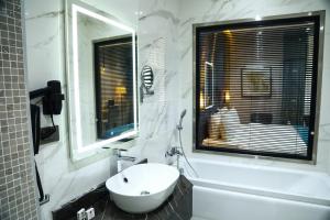 Koupelna v ubytování Iris Hotel Baku - Halal Hotel