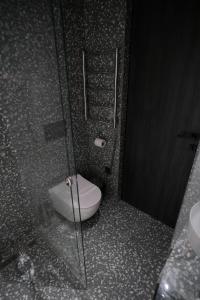 Koupelna v ubytování Vip Avtim hotel