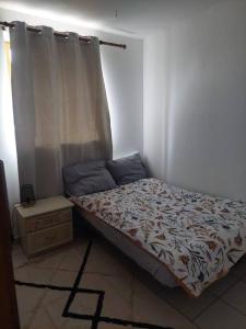 Fotografia z galérie ubytovania Fresnay-sur-Sarthe: joli appartement au calme. v destinácii Fresnay-sur-Sarthe