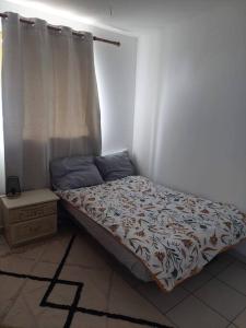 Fotografia z galérie ubytovania Fresnay-sur-Sarthe: joli appartement au calme. v destinácii Fresnay-sur-Sarthe