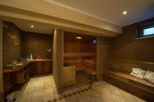 Koupelna v ubytování Rustika - Appartements & Spa