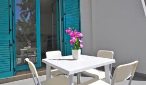 Fotografie z fotogalerie ubytování Terrazze Del Mare v destinaci Torre Suda