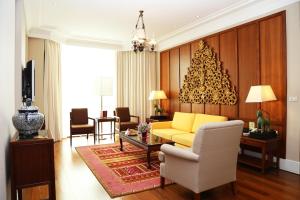 Posezení v ubytování The Empress Hotel - SHA Extra Plus