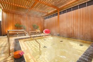 Fotografie z fotogalerie ubytování Ooedo Onsen Monogatari Awara v destinaci Awara