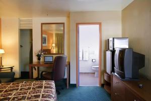 Gallery image of Americas Best Value Inn - Livermore in Livermore