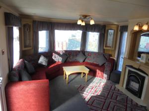 Un lugar para sentarse en 10 Berth on Coastfields with free WiFi Status