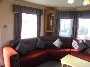 Un lugar para sentarse en 10 Berth on Coastfields with free WiFi Status