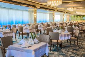 Restaurace v ubytování Iris Hotel Baku - Halal Hotel