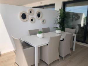 Fotografie z fotogalerie ubytování Apartment One80 in Estepona v destinaci Estepona