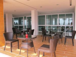 Gallery image of Nantra Pattaya Baan Ampoe Beach in Na Jomtien