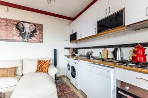 Kép Magnificent Flat with Sea View in Kadikoy szállásáról Isztambulban a galériában