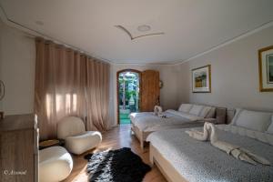 Posezení v ubytování Hôtel ZIRYAB