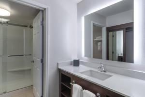 Koupelna v ubytování Residence Inn Austin South