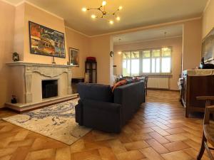 TV a/nebo společenská místnost v ubytování B&B Terre Toscane