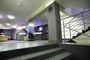 TV a/nebo společenská místnost v ubytování Inter Hotel