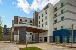 a rendering of the front of a hotel at Fairfield by Marriott Inn & Suites Kansas City North, Gladstone in Kansas City