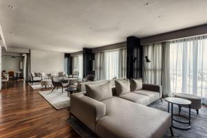 Posezení v ubytování Tunis Marriott Hotel