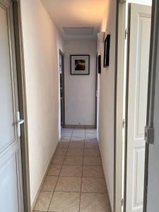Zdjęcie z galerii obiektu AptCityStay w Apt