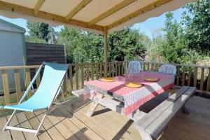 Balkón nebo terasa v ubytování Camping Saint-Georges d'Oléron