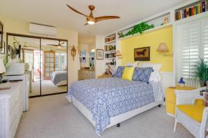 Ένα ή περισσότερα κρεβάτια σε δωμάτιο στο Upscale La Quinta Retreat 5 Mi to Coachella! +28 φωτογραφίες