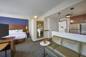Kuchyň nebo kuchyňský kout v ubytování Residence Inn by Marriott Oahu Kapolei