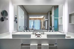 Koupelna v ubytování Sheraton Santos Hotel