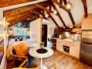 Η κουζίνα ή μικρή κουζίνα στο Momentôm Refuges Nature