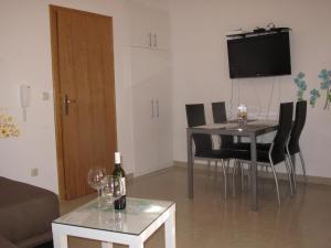 Gallery image of Apartments Mia in Stari Grad