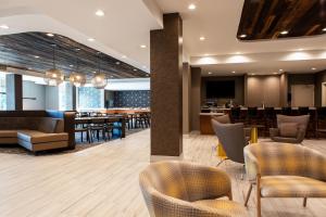 Posezení v ubytování SpringHill Suites by Marriott Chester