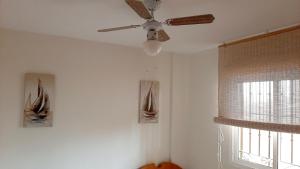 Fotografia z galérie ubytovania Apartamento de 2 dormitorios, gran terraza, vistas al mar cerca playa Carvajal v destinácii Benalmádena