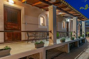 A balcony or terrace at STUDIO SPYROS