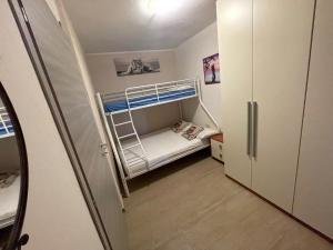 A bed or beds in a room at Nathan house Pistis
