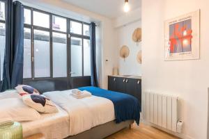Fotografia z galérie ubytovania Design architect Loft for 10 guests near metro v Paríži