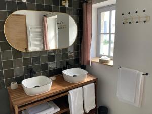Kúpeľňa v ubytovaní Maison Chemin, chambres d'hôtes à Amboise