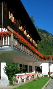Splošen pogled na gorovje oz. razgled na gore, ki ga ponuja hotel