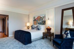 Ένα ή περισσότερα κρεβάτια σε δωμάτιο στο Anantara Siam Bangkok Hotel