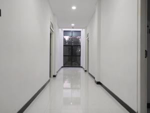Fotografie z fotogalerie ubytování Urbanview Badran Residence Syariah Manahan v destinaci Solo