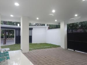 Zahrada ubytování Urbanview Badran Residence Syariah Manahan
