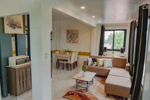 Χώρος καθιστικού στο Gensan Apartment Rental