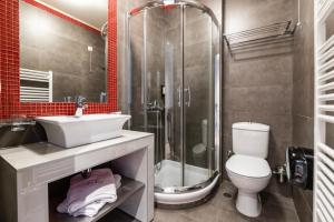 Kúpeľňa v ubytovaní Lagadia 4 Seasons Hotel
