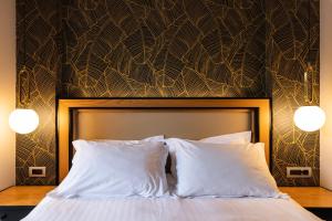 Posteľ alebo postele v izbe v ubytovaní Lagadia 4 Seasons Hotel